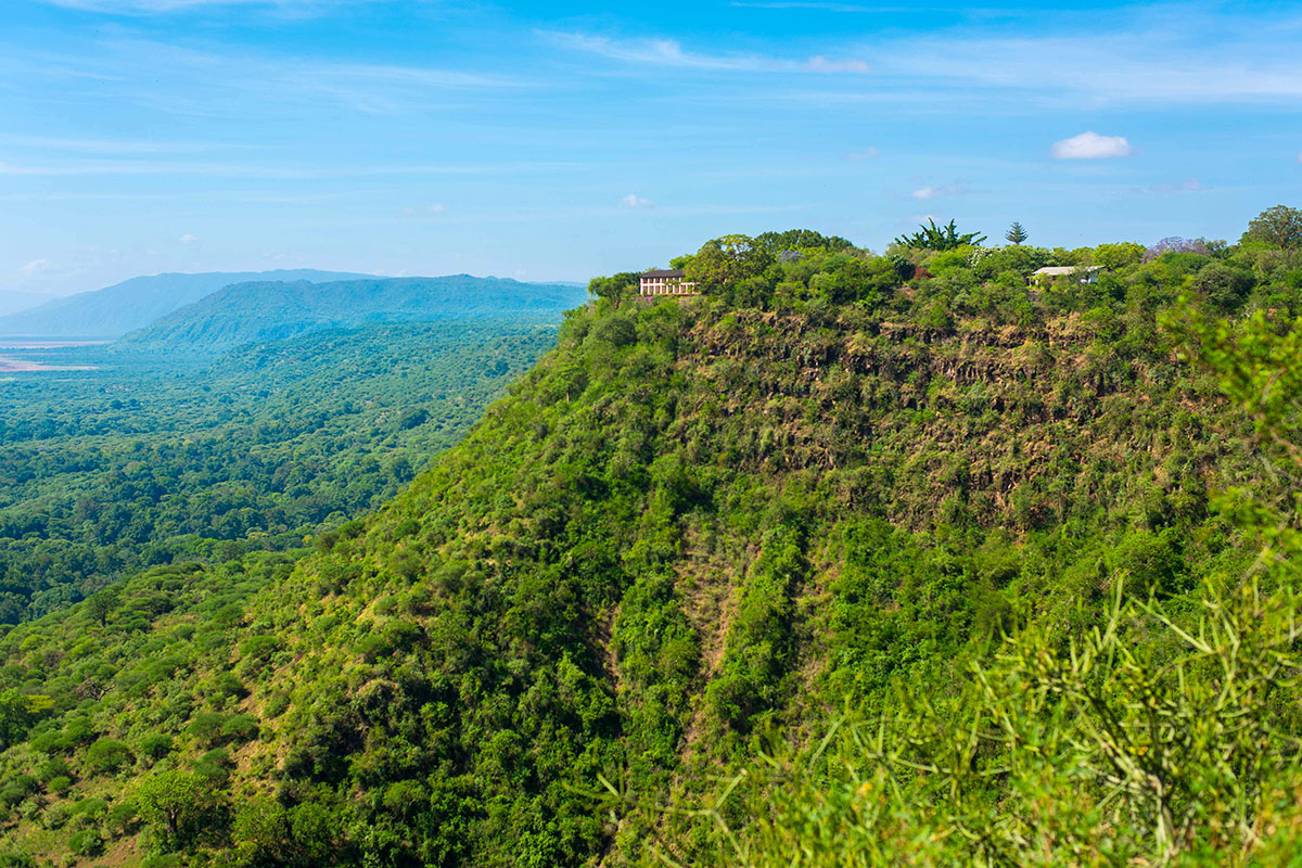 Day 5: Serengeti → Ngorongoro Rim